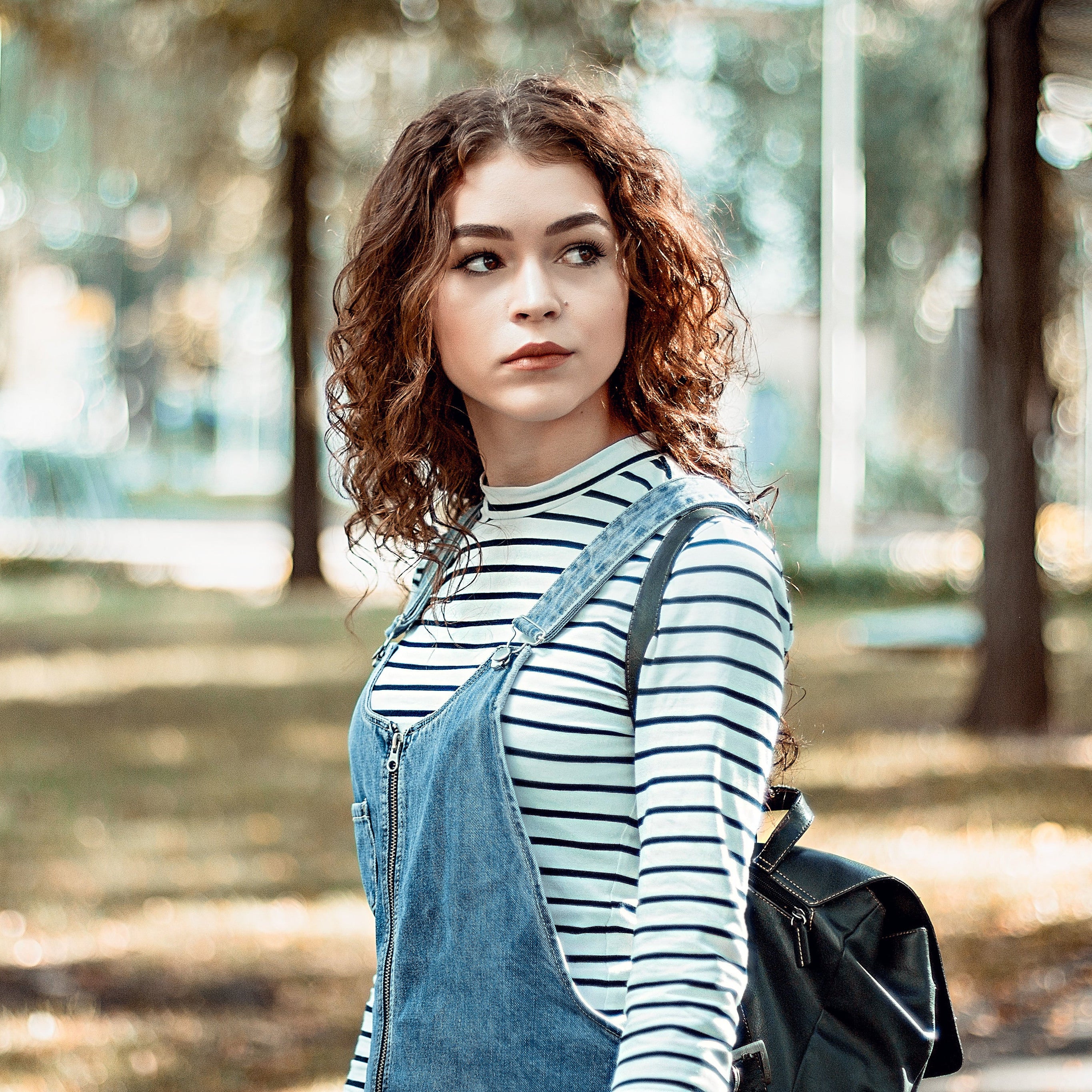 Jessica L. (Age 29, Teacher)